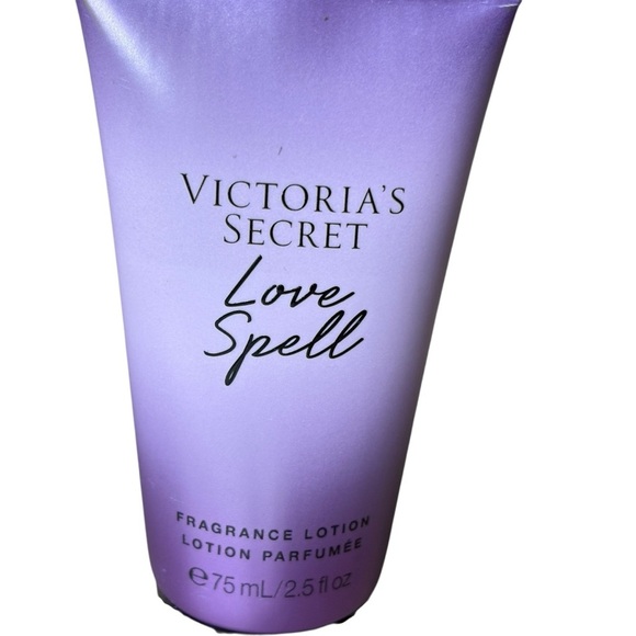 Victoria's Secret Love Spell Fragrance Lotion 2.5 oz - Picture 2 of 4